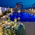 Lejlighedshotel Ts 4*