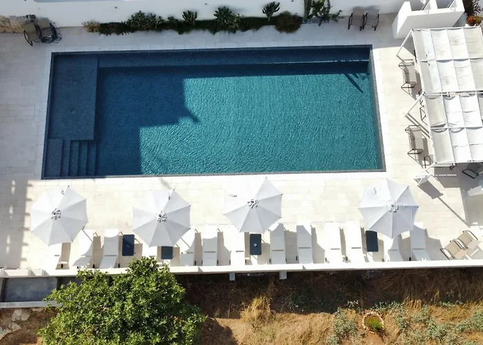 Ξενοδοχείο με διαμερίσματα Ts