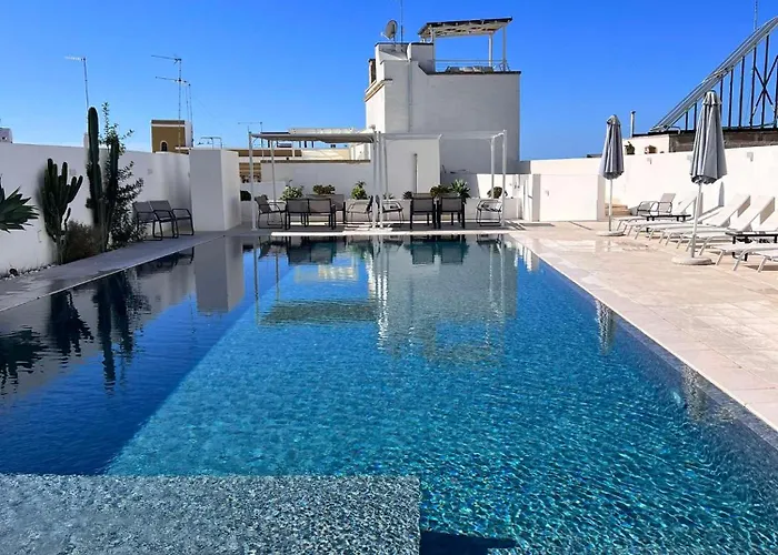 Ξενοδοχείο με διαμερίσματα Ts 4*